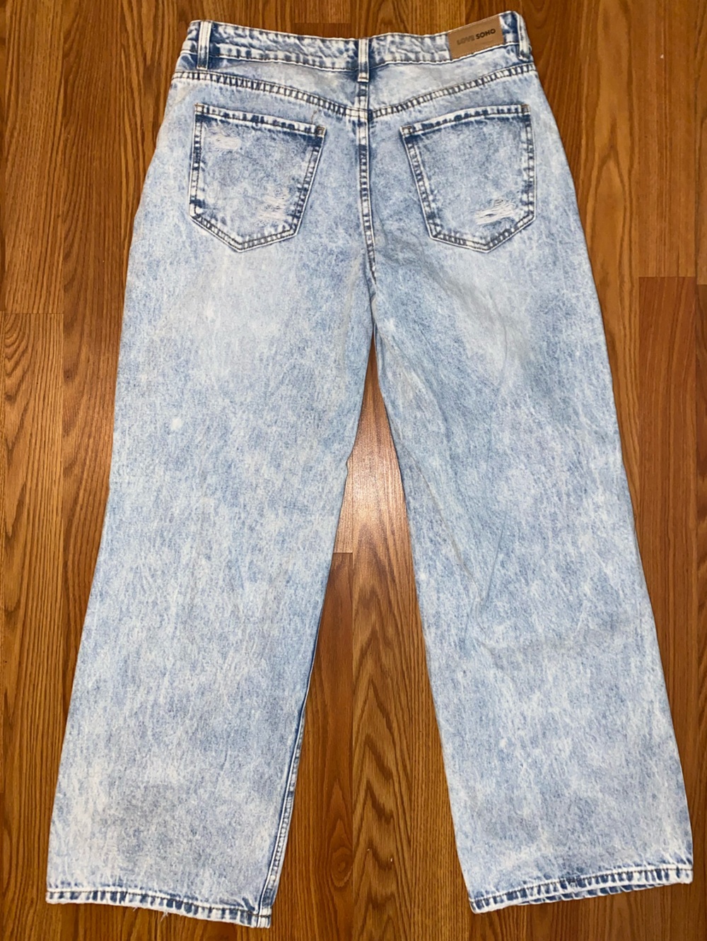 Love Soho | Light Wash Distressed Women's Jeans | Size 7 - Picture 3 of 7